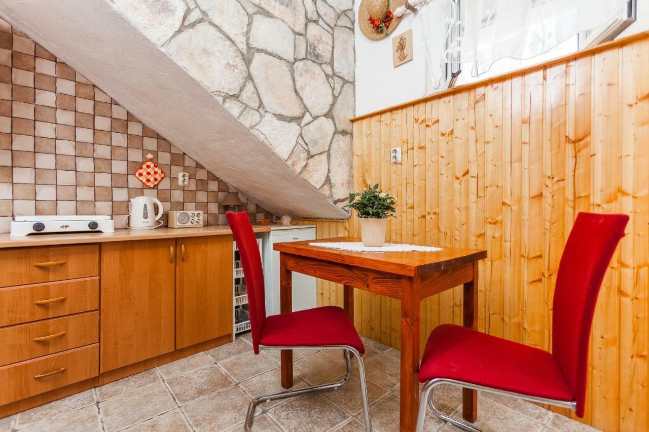 Guest House Mara Вела-Лука Экстерьер фото