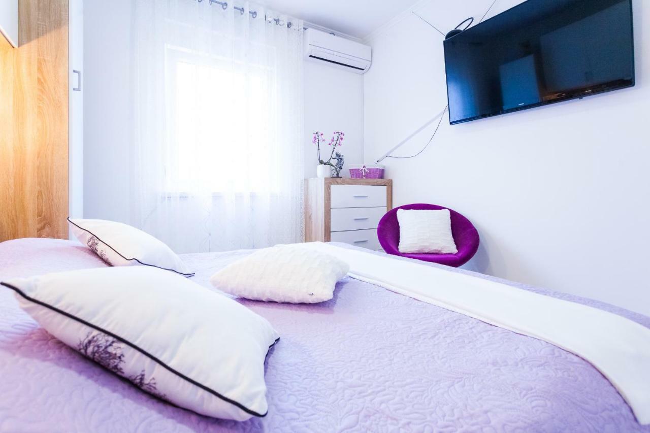 Guest House Mara Вела-Лука Экстерьер фото